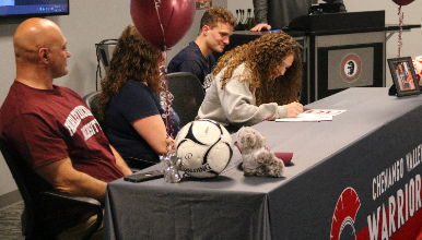 Nadia Wojcik signing national letter of intent