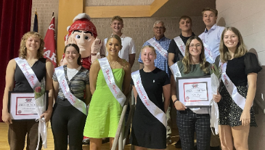 Warriors three senior award court