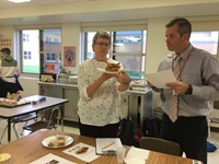 judges observing the sandwiches