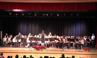 sixth grade band performing