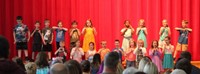 students singing in first grade show 6