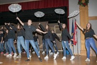 hello dolly cast members rehearsing