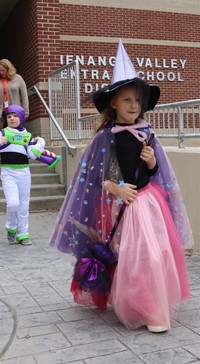 afternoon Halloween Parade at Port Dickinson Elementary